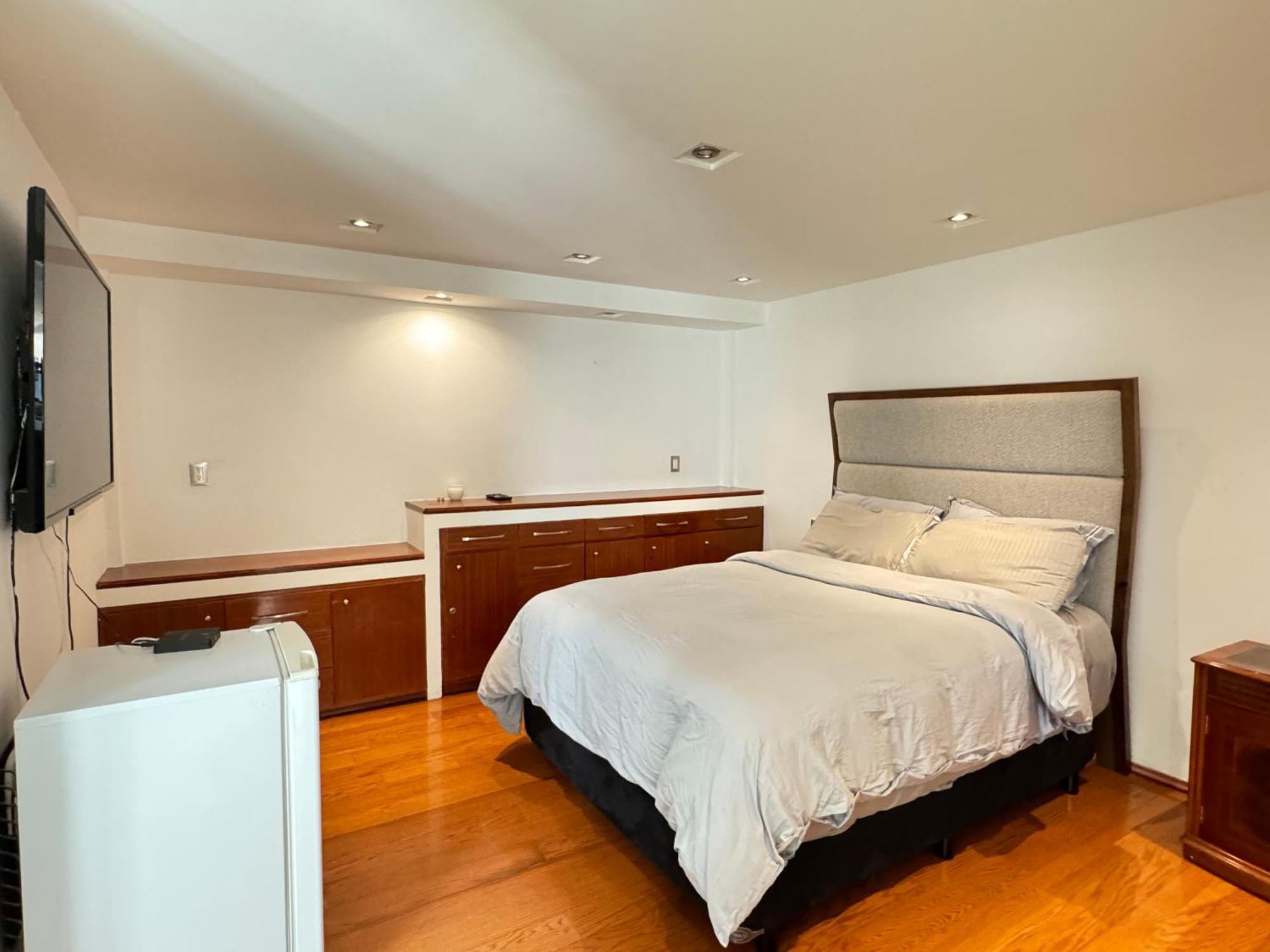 Bed and Breakfast Casa Frida Condesa Мехико Экстерьер фото